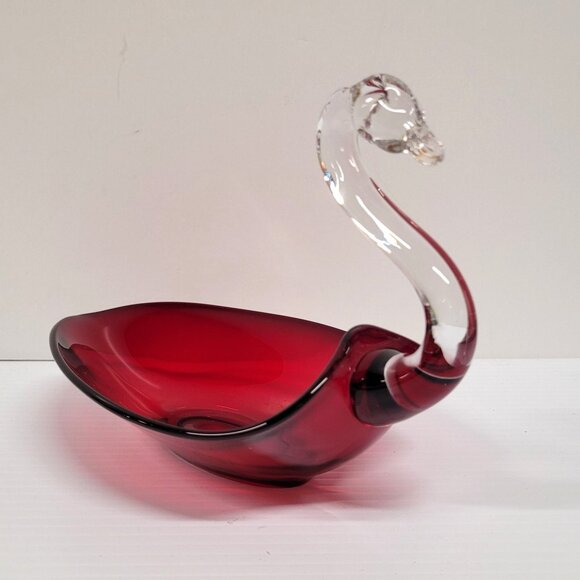 Vintage Red Swan Duncan Miller Viking Glass Candy Trinket Dish 8'' Holiday - Picture 2 of 7